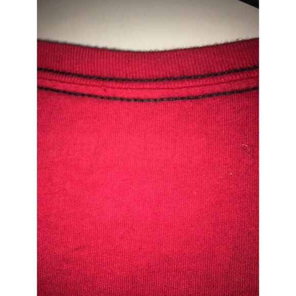 True Religion 2002 Men's Short Sleeve T-Shirt Size Medium Red - Picture 8 of 8